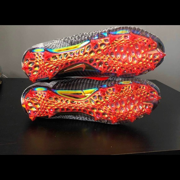 Alpha Menace Elite 2 'Grey Bright Crimson - Picture 5 of 6